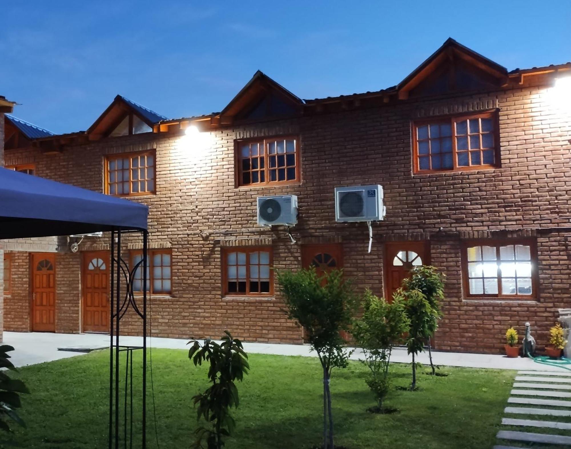 Hospedaje, Departamentos J&R Perito Moreno Eksteriør billede